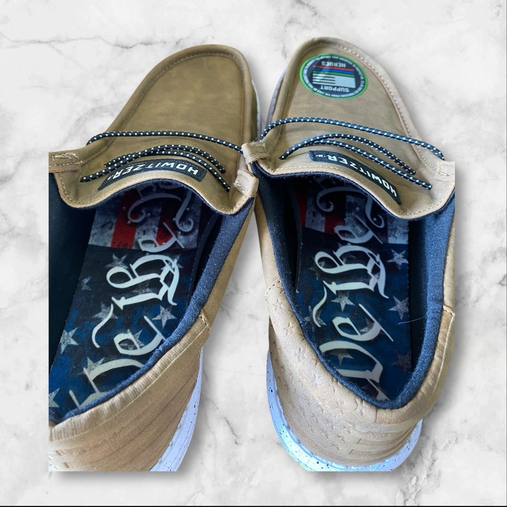 Howitzer new in box slip on shoes